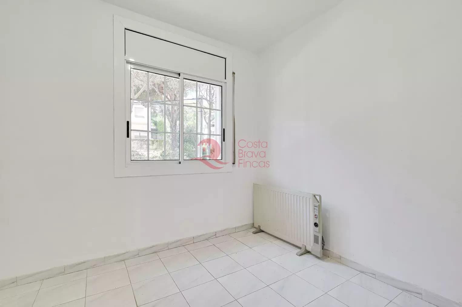 3 slaapkamer Huis te koop in Platja d'Aro met garage - € 325.000 (Ref: 9020804)