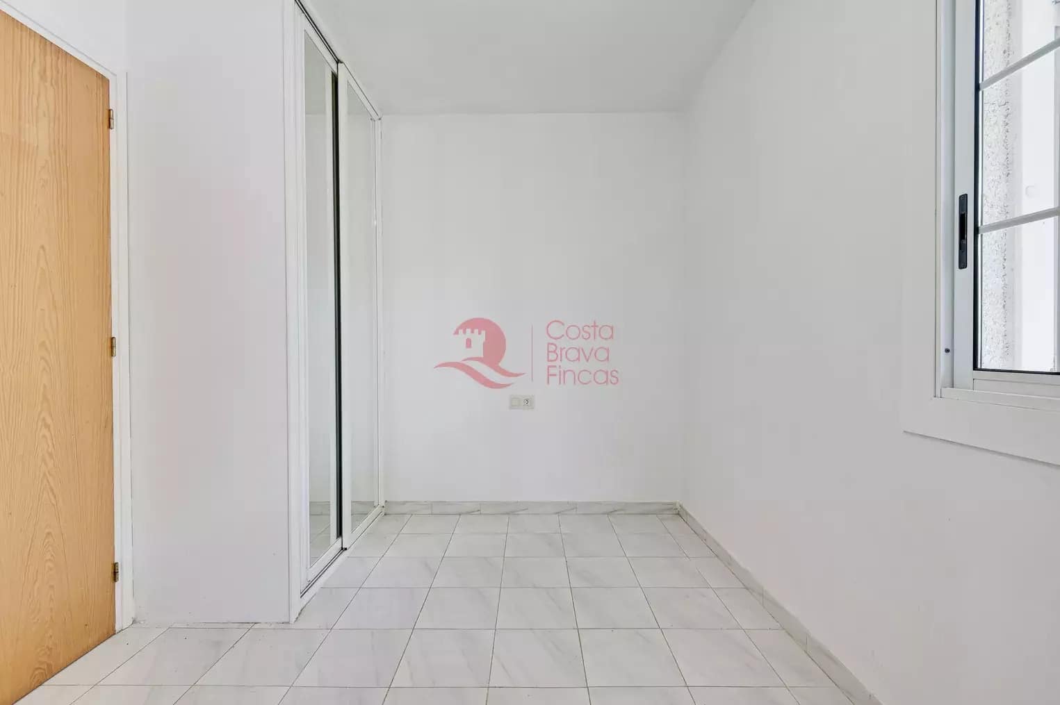 3 slaapkamer Huis te koop in Platja d'Aro met garage - € 325.000 (Ref: 9020804)