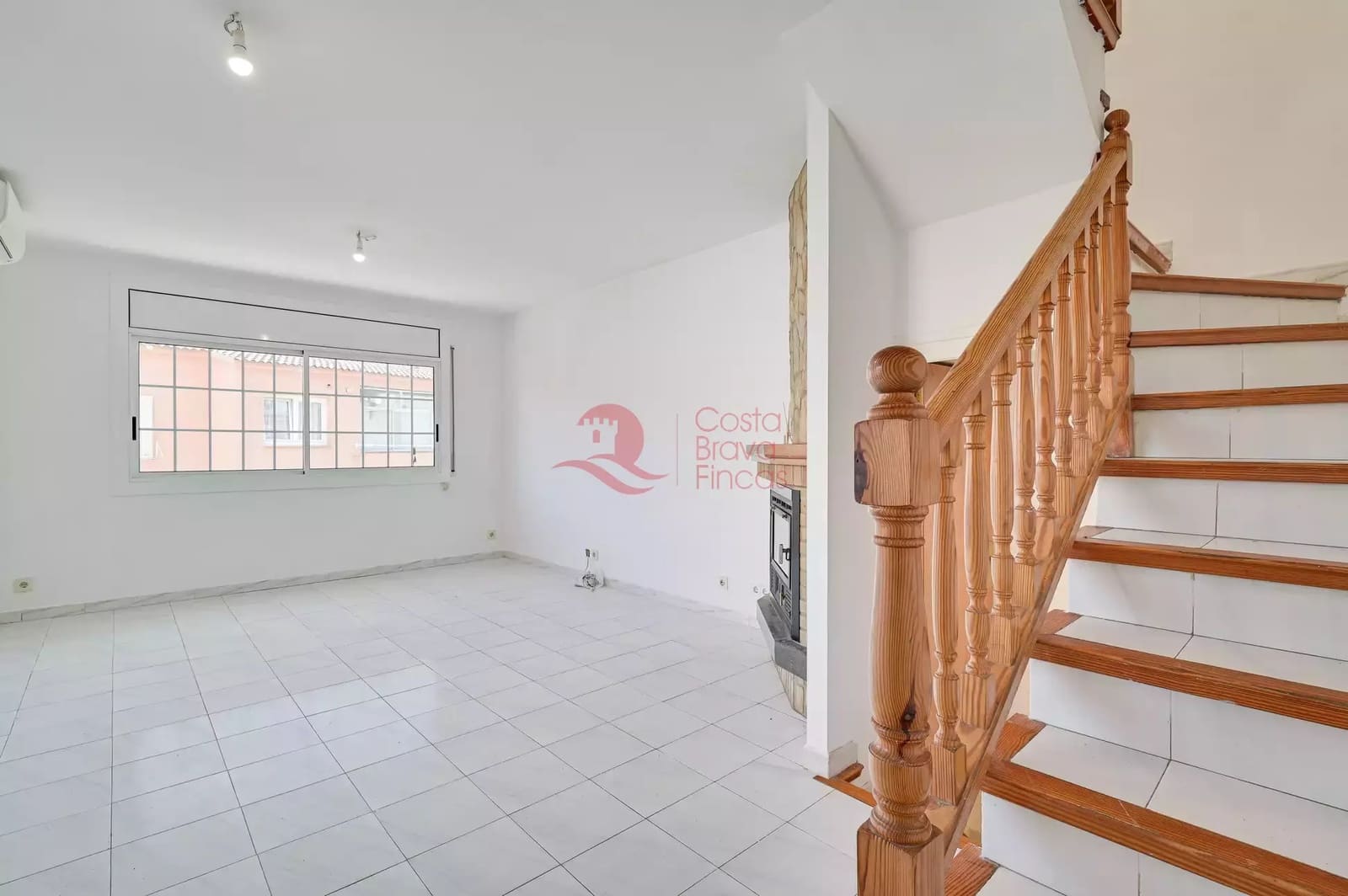 3 quarto Casa em Banda para venda em Platja d'Aro com garagem - 325 000 € (Ref: 9020804)