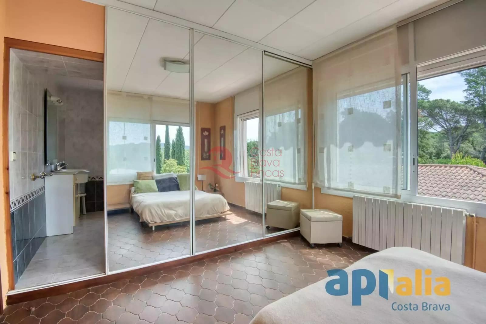 Chalet de 3 habitaciones en Santa Cristina d'Aro en venta con garaje - 450.000 € (Ref: 9048651)