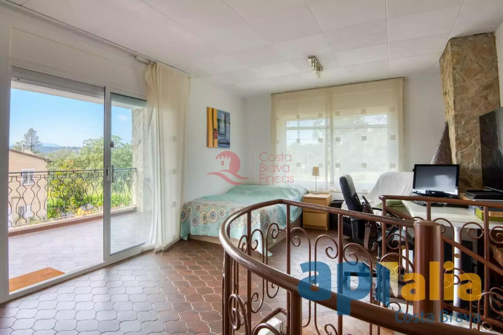 Chalet de 3 habitaciones en Santa Cristina d'Aro en venta con garaje - 450.000 € (Ref: 9048651)