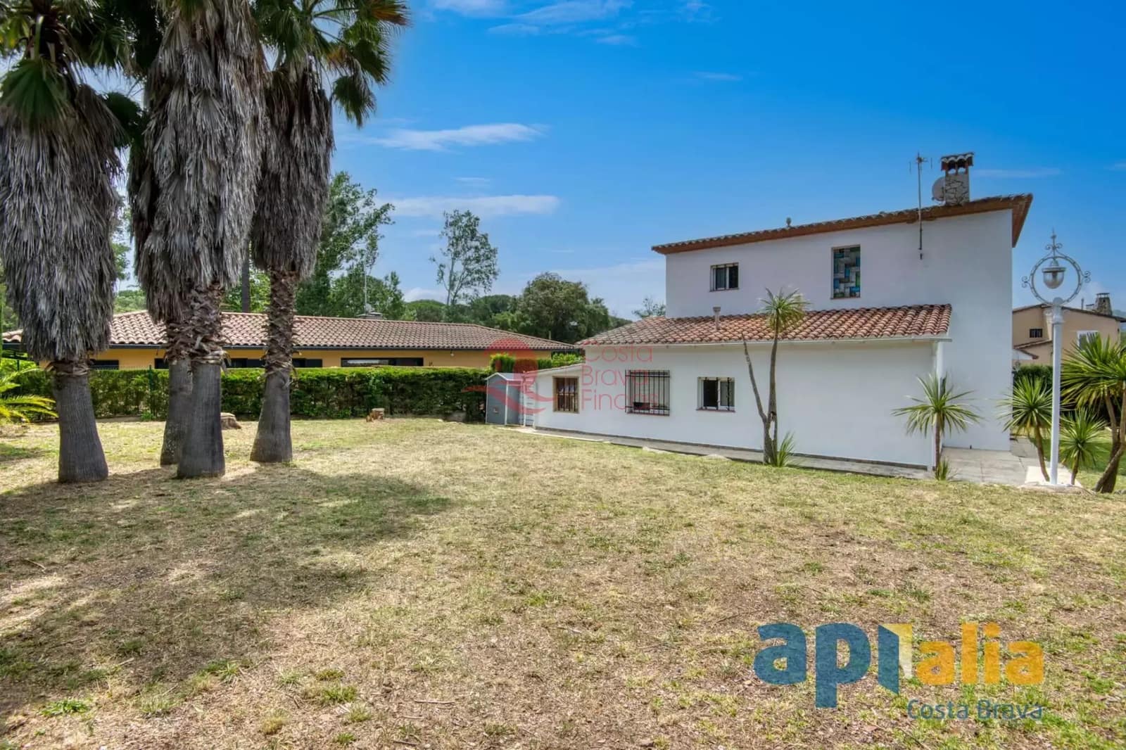 Chalet de 3 habitaciones en Santa Cristina d'Aro en venta con garaje - 450.000 € (Ref: 9048651)