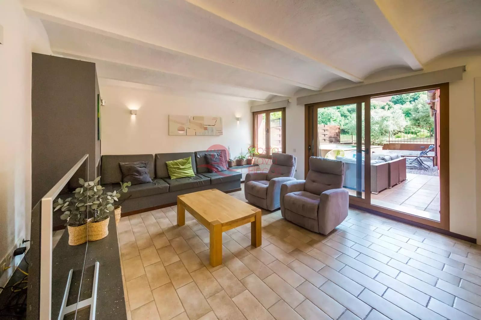 7 soveværelse Byhus til salg i Fonteta med swimmingpool garage - € 695.000 (Ref: 9048652)