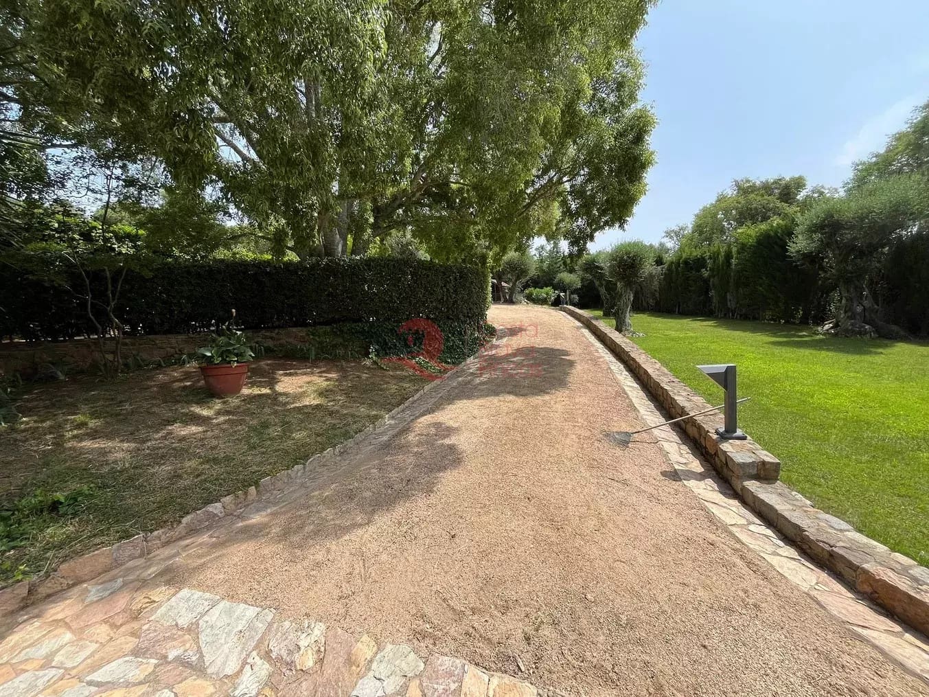 10 soveværelse Finca/Landehus til salg i Vall-llobrega med swimmingpool garage - € 2.300.000 (Ref: 9059271)