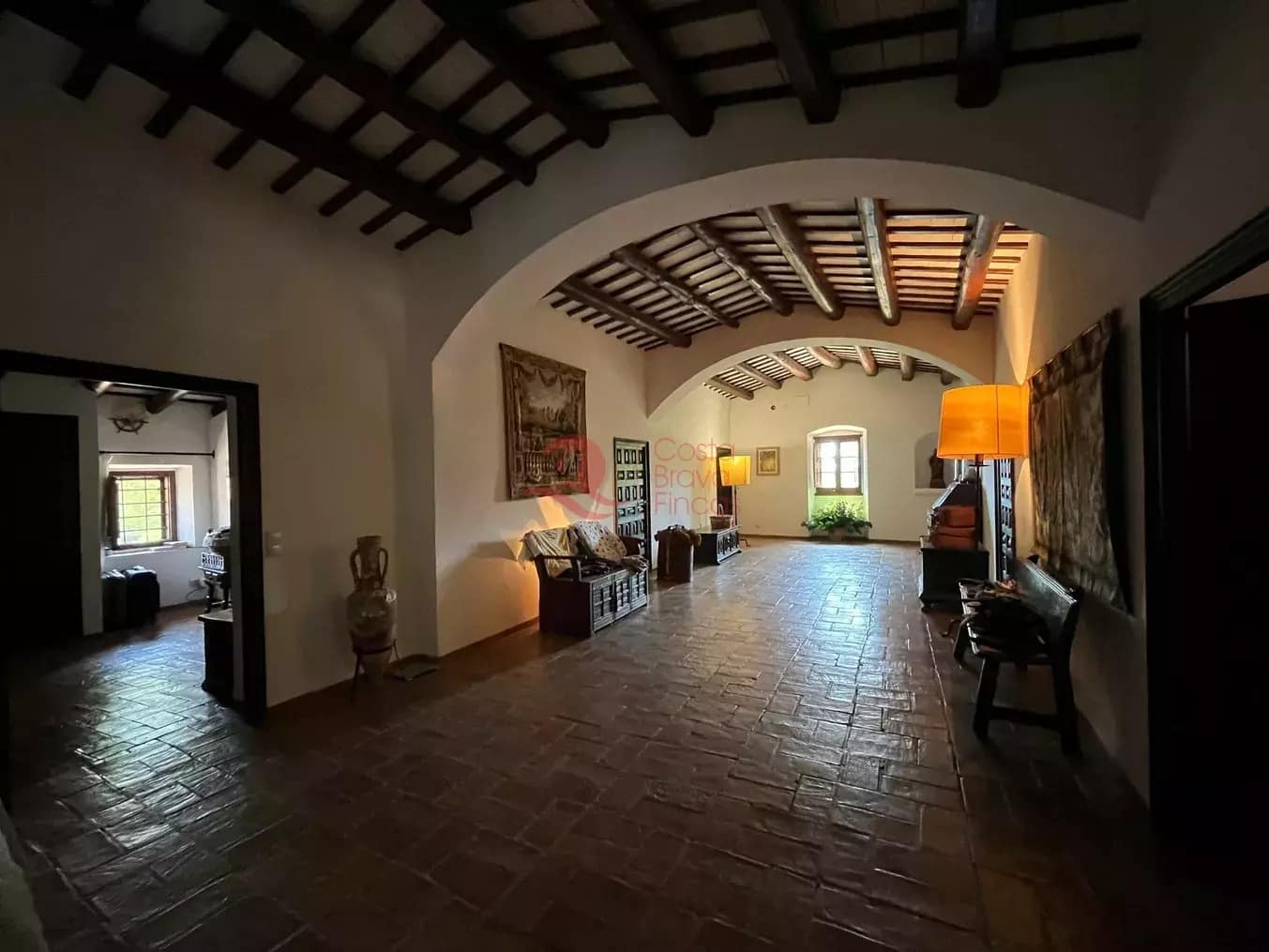 10 soveværelse Finca/Landehus til salg i Vall-llobrega med swimmingpool garage - € 2.300.000 (Ref: 9059271)