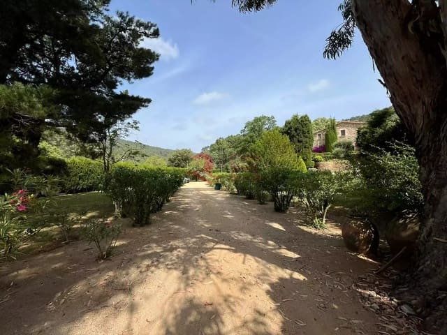 10 chambre Finca/Maison de Campagne à vendre à Vall-llobrega avec piscine garage - 2 300 000 € (Ref: 9059271)