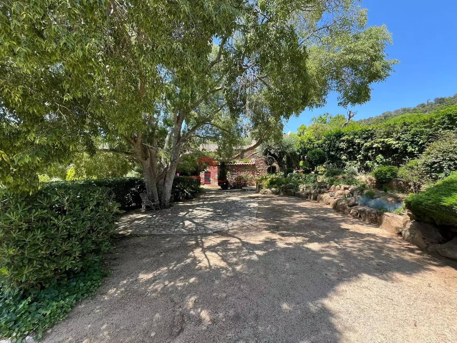 10 chambre Finca/Maison de Campagne à vendre à Vall-llobrega avec piscine garage - 2 300 000 € (Ref: 9059271)