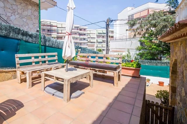 4 quarto Moradia para venda em Platja d'Aro, Castell-Platja d'Aro com garagem - 630 000 € (Ref: 9059272)