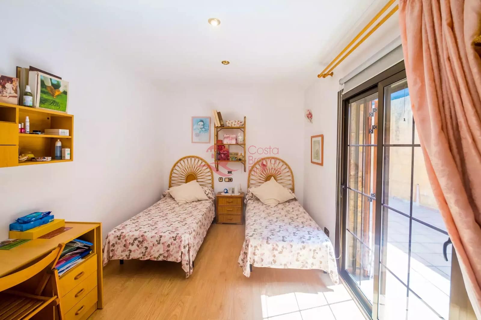 4 bedroom Villa for sale in Platja d'Aro with garage - € 630,000 (Ref: 9059272)