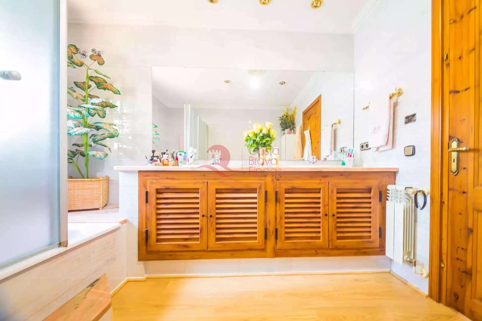 4 bedroom Villa for sale in Platja d'Aro with garage - € 630,000 (Ref: 9059272)