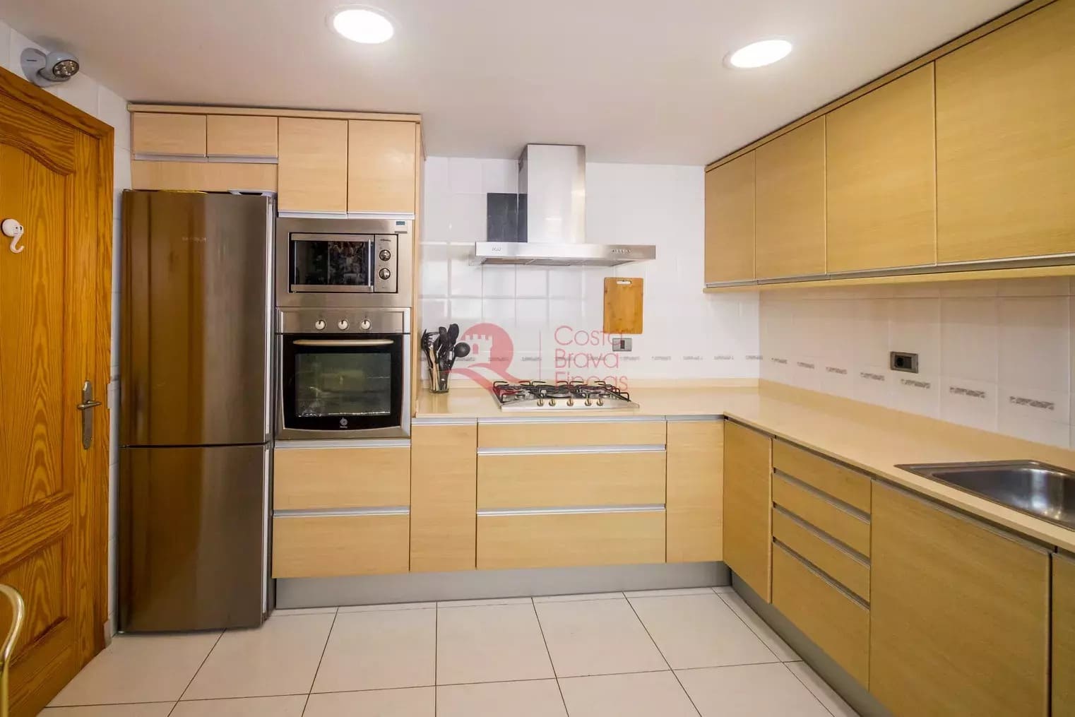 4 soveværelse Byhus til salg i Platja d'Aro med swimmingpool garage - € 575.000 (Ref: 9060321)