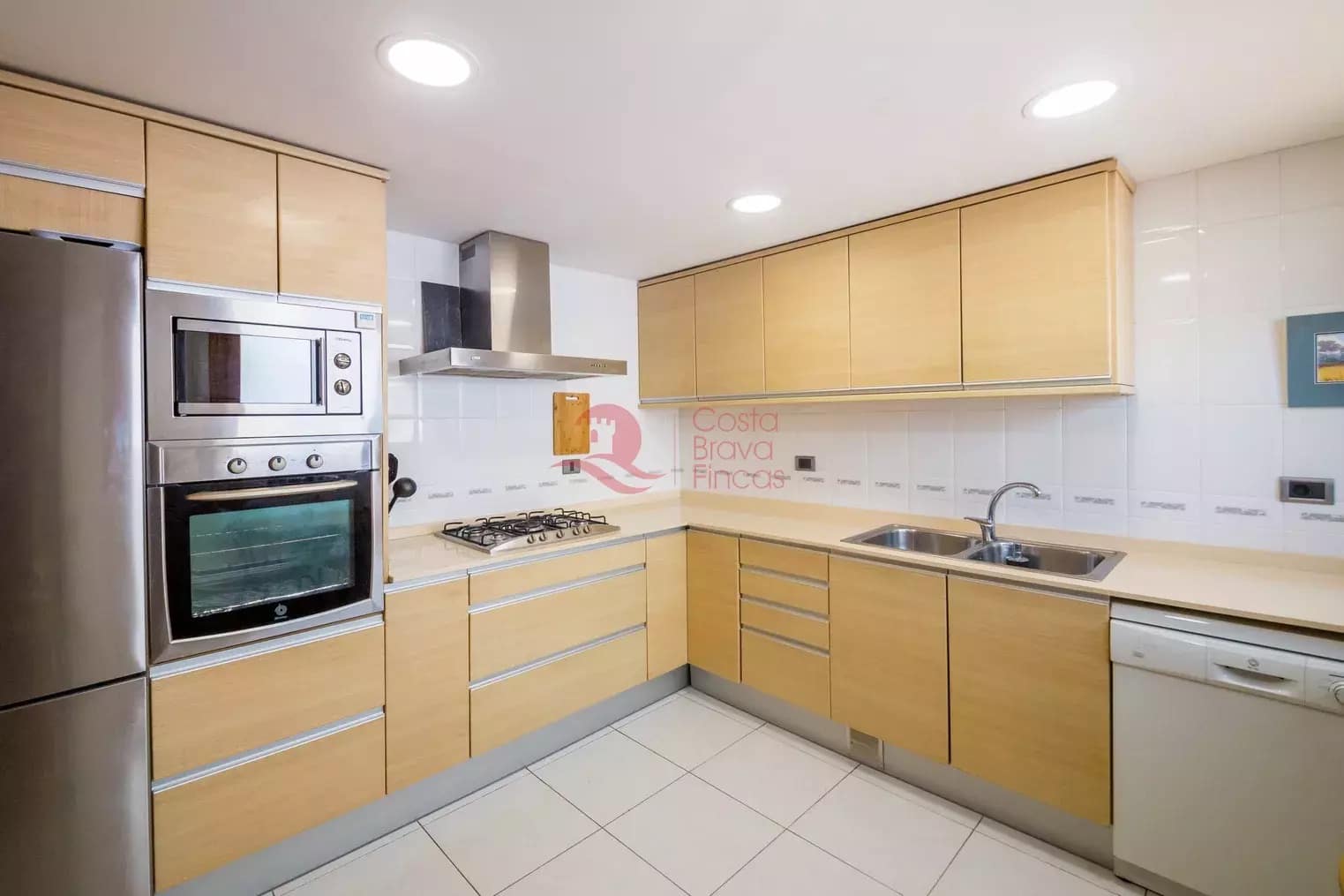 4 soveværelse Byhus til salg i Platja d'Aro med swimmingpool garage - € 575.000 (Ref: 9060321)