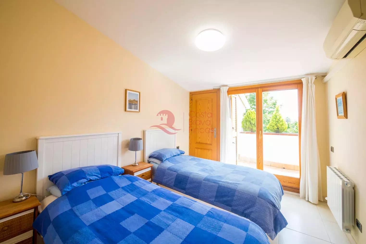 4 soveværelse Byhus til salg i Platja d'Aro med swimmingpool garage - € 575.000 (Ref: 9060321)