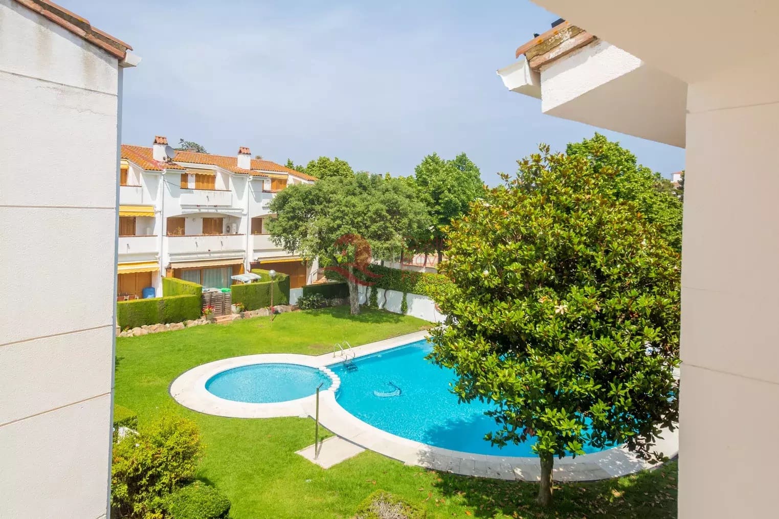 4 soveværelse Byhus til salg i Platja d'Aro med swimmingpool garage - € 575.000 (Ref: 9060321)