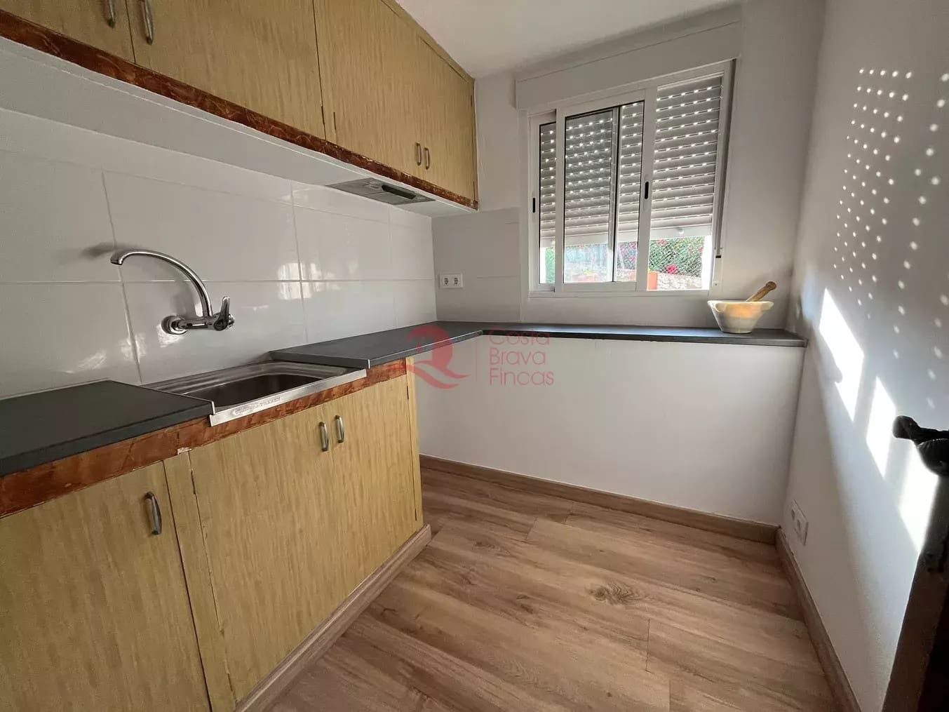 3 bedroom Villa for sale in Vall-llobrega with garage - € 430,000 (Ref: 9085209)