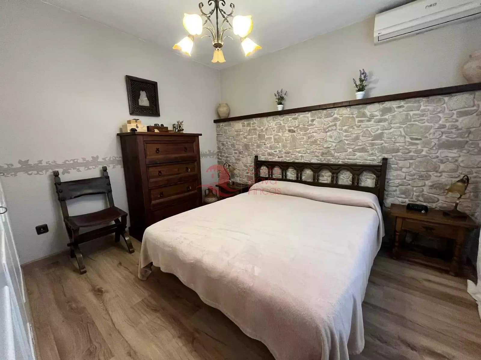 3 slaapkamer Villa te koop in Vall-llobrega met garage - € 430.000 (Ref: 9085209)