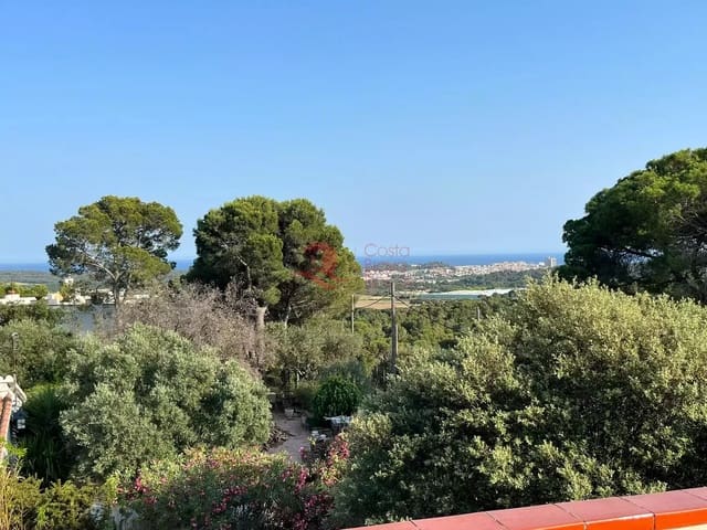 Chalet de 3 habitaciones en Vall-llobrega en venta con garaje - 430.000 € (Ref: 9085209)