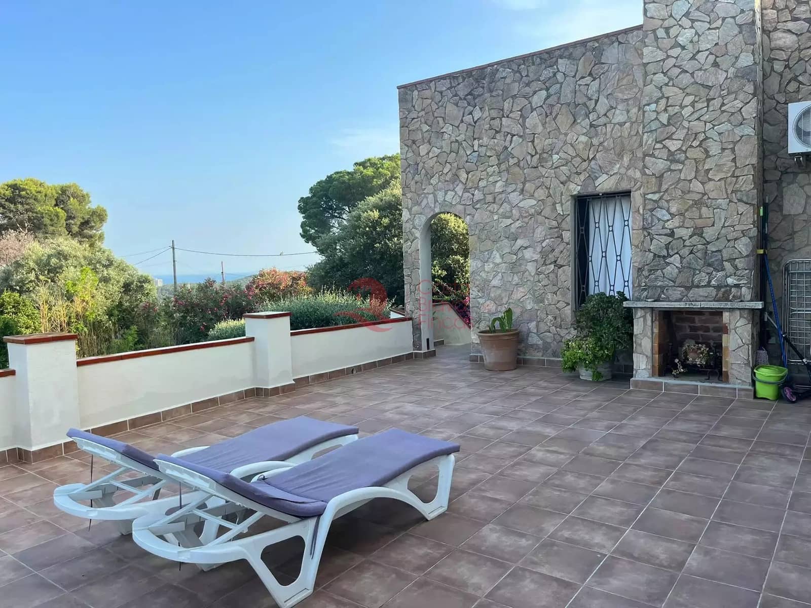 3 slaapkamer Villa te koop in Vall-llobrega met garage - € 430.000 (Ref: 9085209)