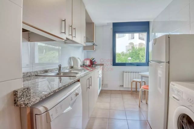 3 sovrum Lägenhet till salu i Sant Feliu de Guíxols med garage - 420 000 € (Ref: 9089679)