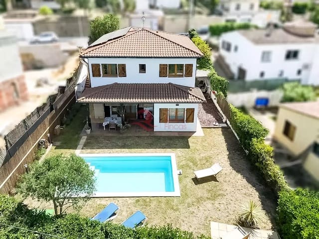Chalet de 4 habitaciones en Calonge i Sant Antoni en venta con piscina garaje - 499.000 € (Ref: 9096021)