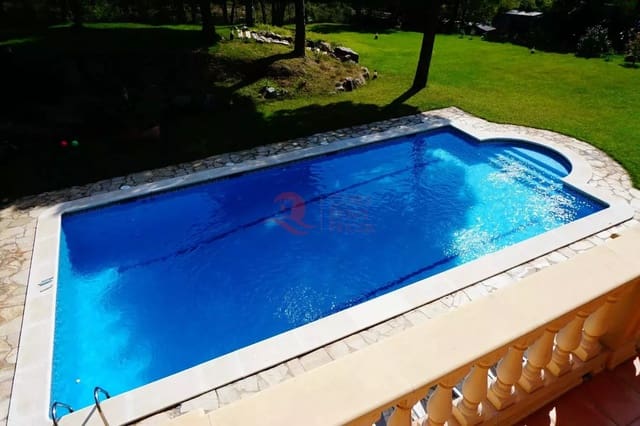 6 sypialnia Willa na sprzedaż w Santa Cristina d'Aro z basenem garażem - 995 000 € (Ref: 9110165)