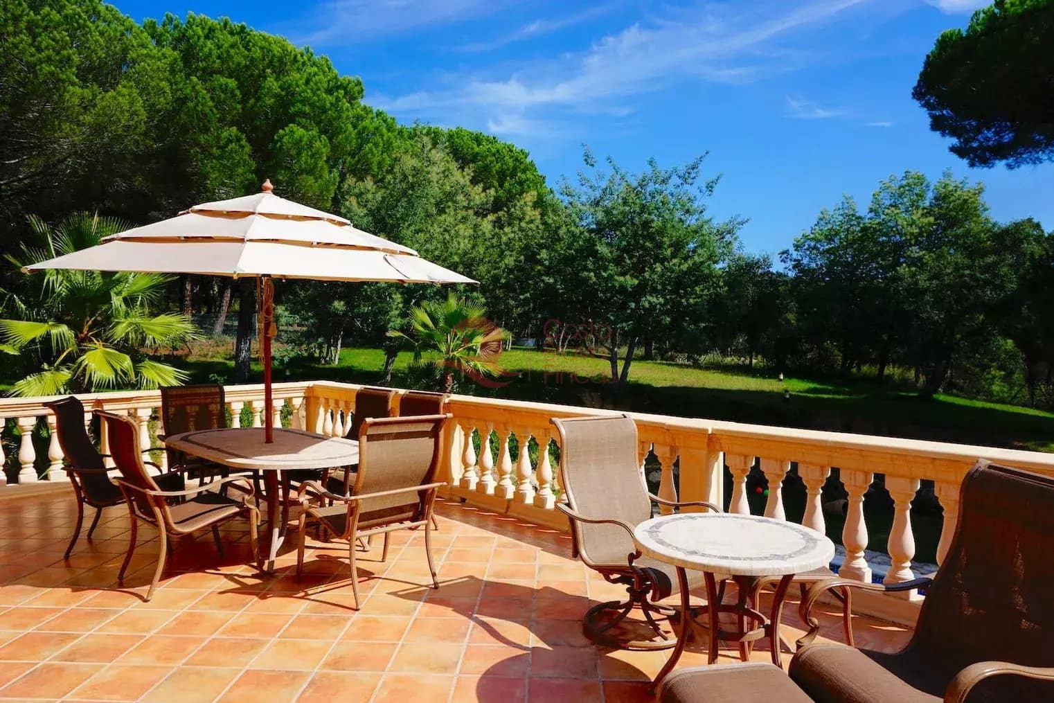 6 bedroom Villa for sale in Santa Cristina d'Aro with pool garage - € 995,000 (Ref: 9110165)