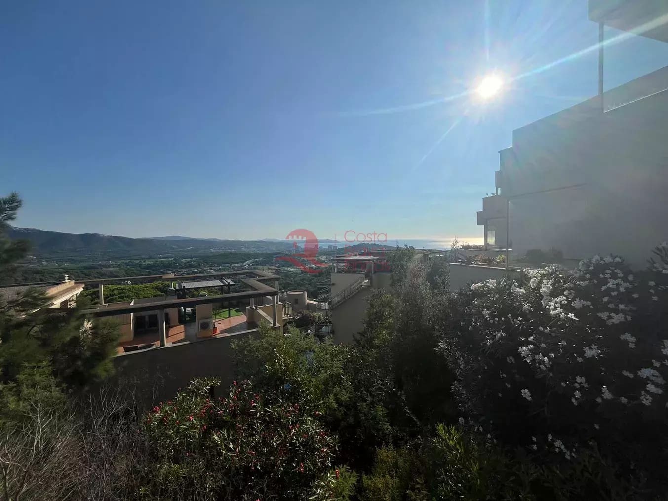 2 bedroom Apartment for sale in Sant Feliu de Guixols with pool - € 290,000 (Ref: 9126698)