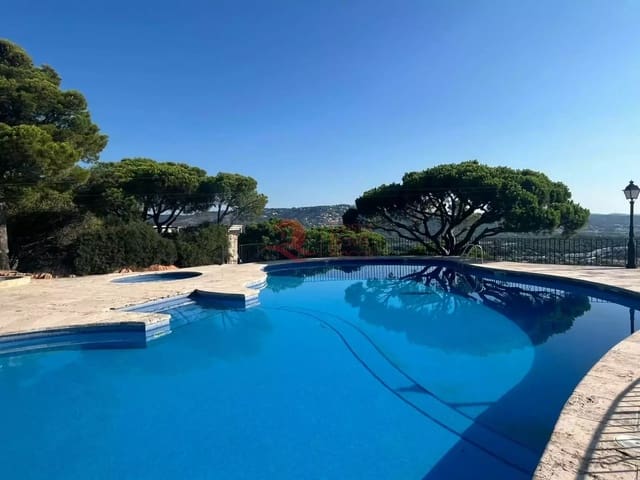 2 makuuhuone Huoneisto myytävänä paikassa Sant Feliu de Guíxols mukana uima-altaan - 290 000 € (Ref: 9126698)