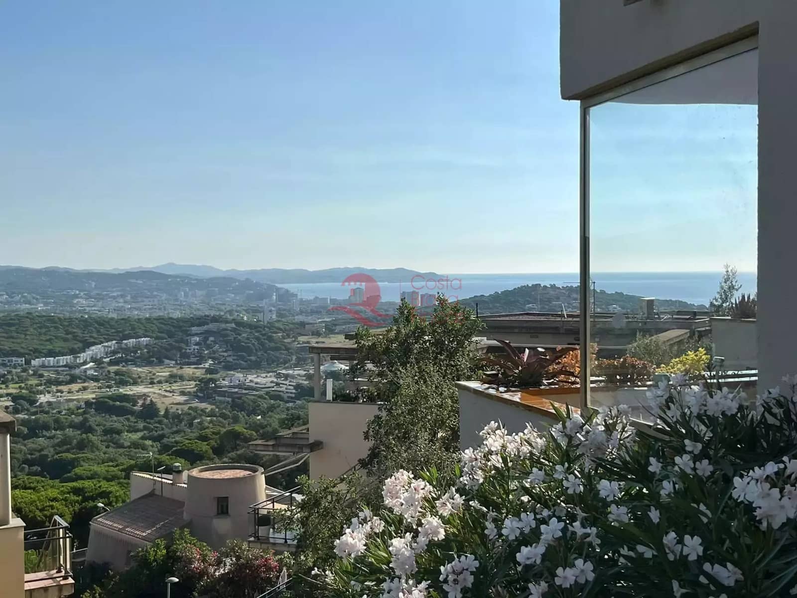 2 makuuhuone Huoneisto myytävänä paikassa Sant Feliu de Guixols mukana uima-altaan - 290 000 € (Ref: 9126698)