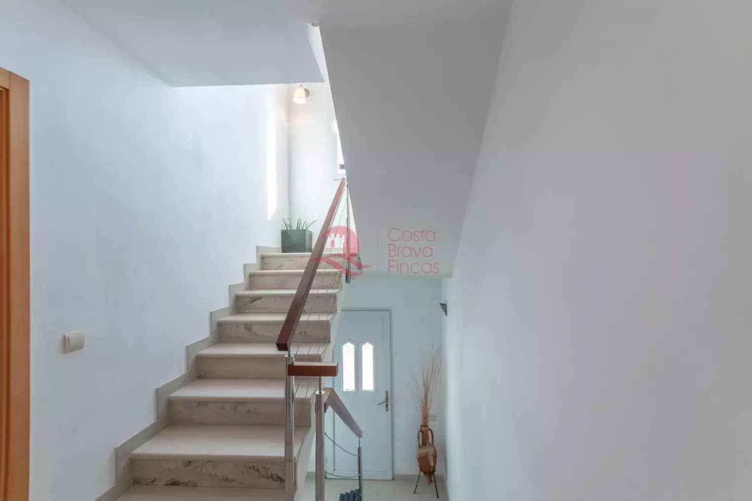 6 bedroom Villa for sale in Begur with pool garage - € 695,000 (Ref: 9134289)