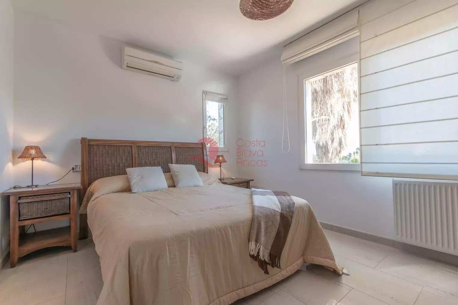 6 bedroom Villa for sale in Begur with pool garage - € 695,000 (Ref: 9134289)