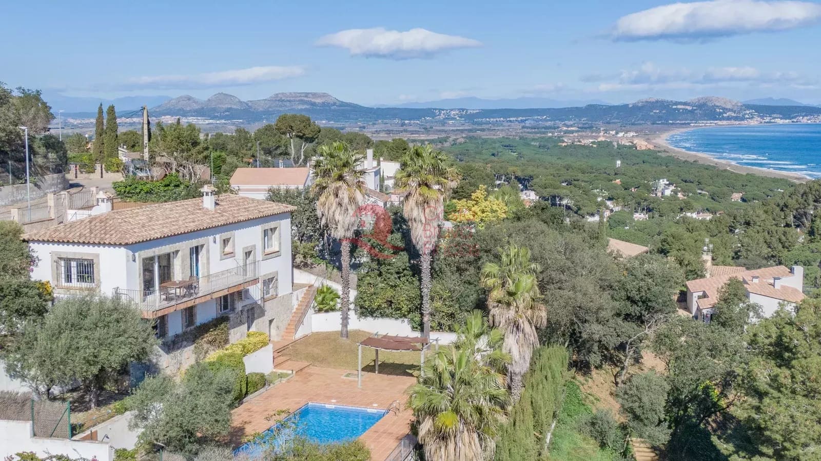 6 bedroom Villa for sale in Begur with pool garage - € 695,000 (Ref: 9134289)