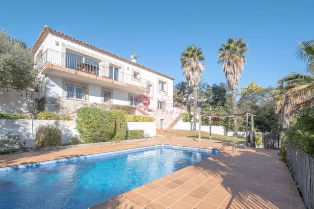 Chalet de 6 habitaciones en Begur en venta con piscina garaje - 695.000 € (Ref: 9134289)
