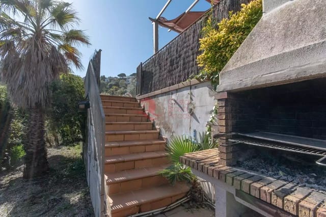 Chalet de 6 habitaciones en Begur en venta con piscina garaje - 695.000 € (Ref: 9134289)