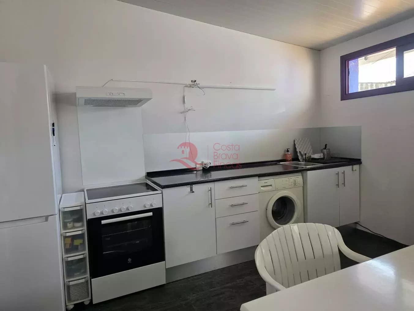 3 soveværelse Byhus til salg i Sant Feliu de Guixols med garage - € 355.000 (Ref: 9160919)