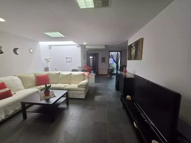 3 slaapkamer Huis te koop in Sant Feliu de Guíxols met garage - € 355.000 (Ref: 9160919)