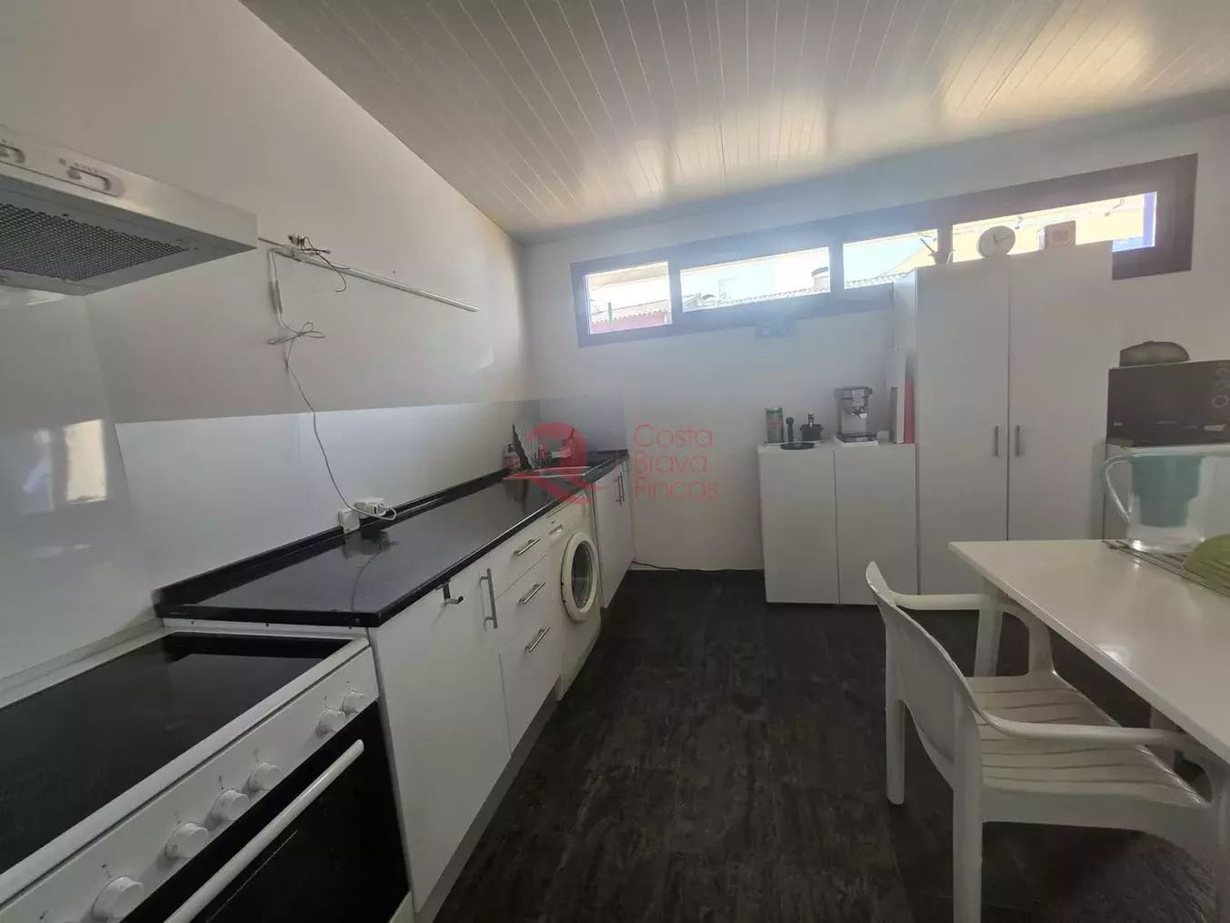 3 soveværelse Byhus til salg i Sant Feliu de Guixols med garage - € 355.000 (Ref: 9160919)