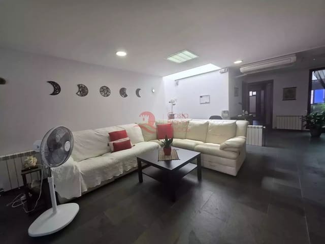 3 sovrum Hus till salu i Sant Feliu de Guíxols med garage - 355 000 € (Ref: 9160919)