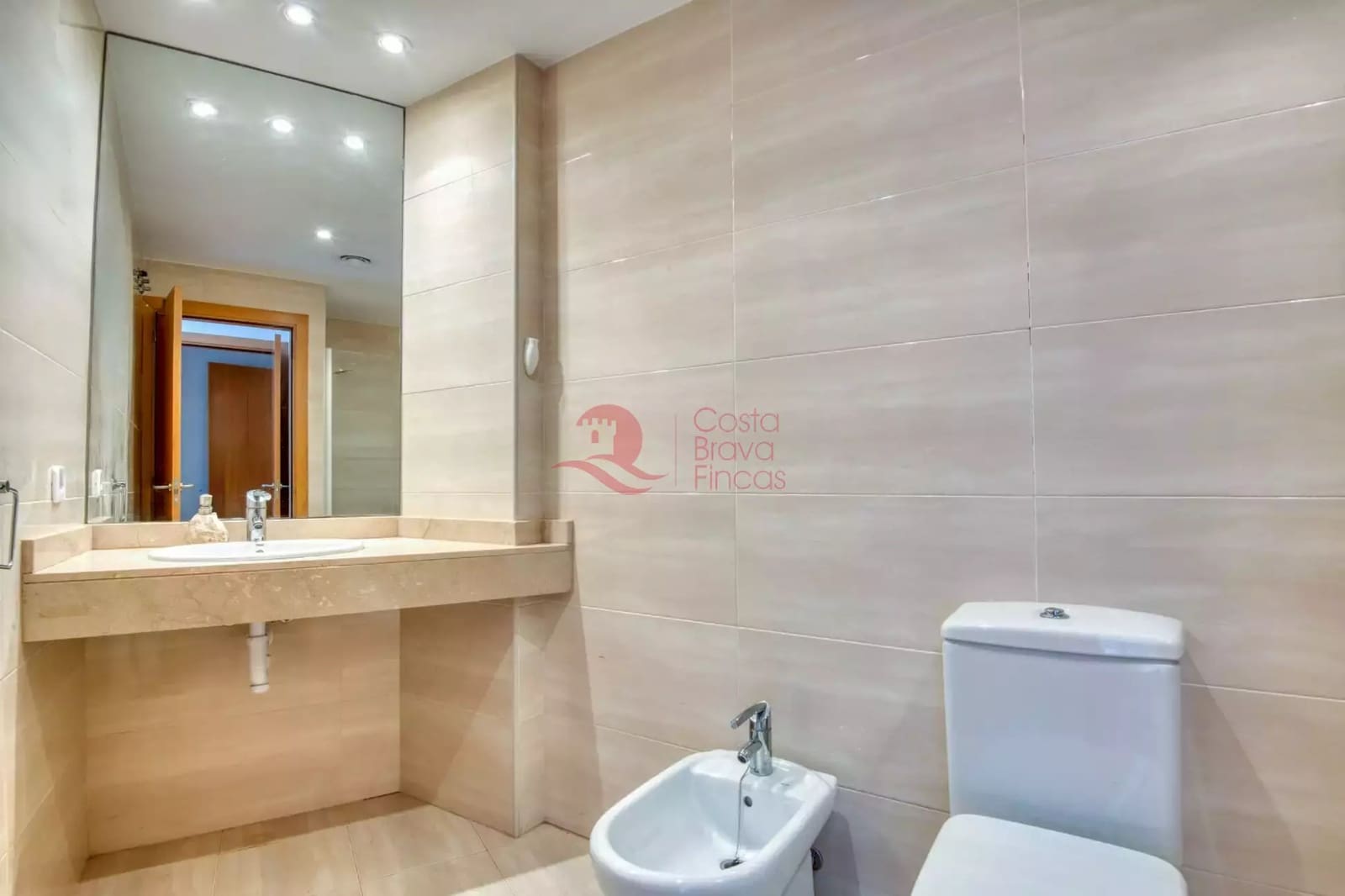 3 quarto Apartamento para venda em Sant Feliu de Guixols com piscina - 495 000 € (Ref: 9171335)