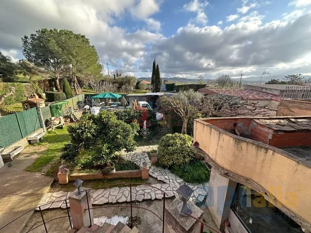 4 soveværelse Finca/Landehus til salg i Vulpellac, Forallac - € 450.000 (Ref: 9171336)