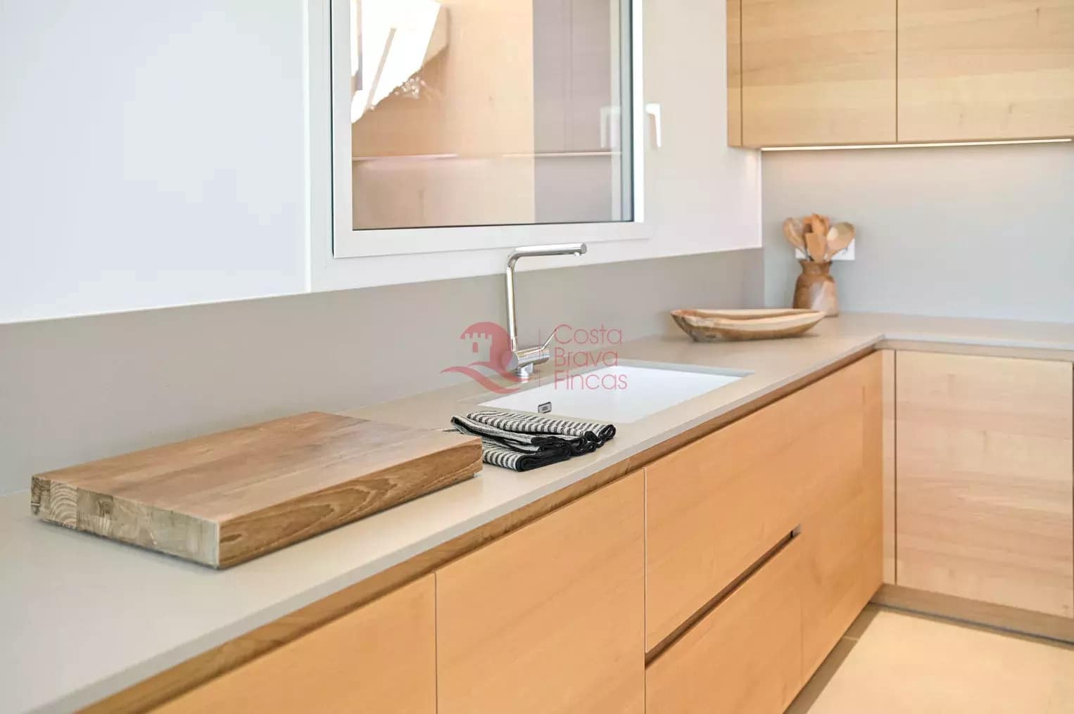 4 slaapkamer Villa te koop in Begur met zwembad garage - € 2.720.000 (Ref: 9183582)