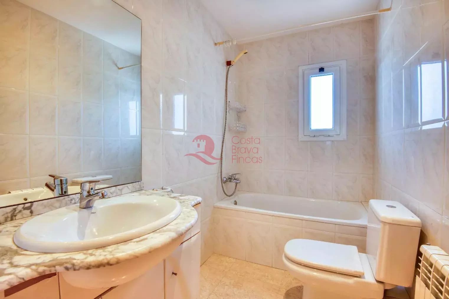 5 soverom Villa til salgs i Sant Feliu de Guixols med garasje - € 600 000 (Ref: 9264262)