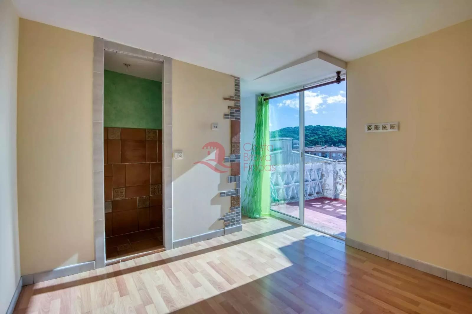 5 soverom Villa til salgs i Sant Feliu de Guixols med garasje - € 600 000 (Ref: 9264262)