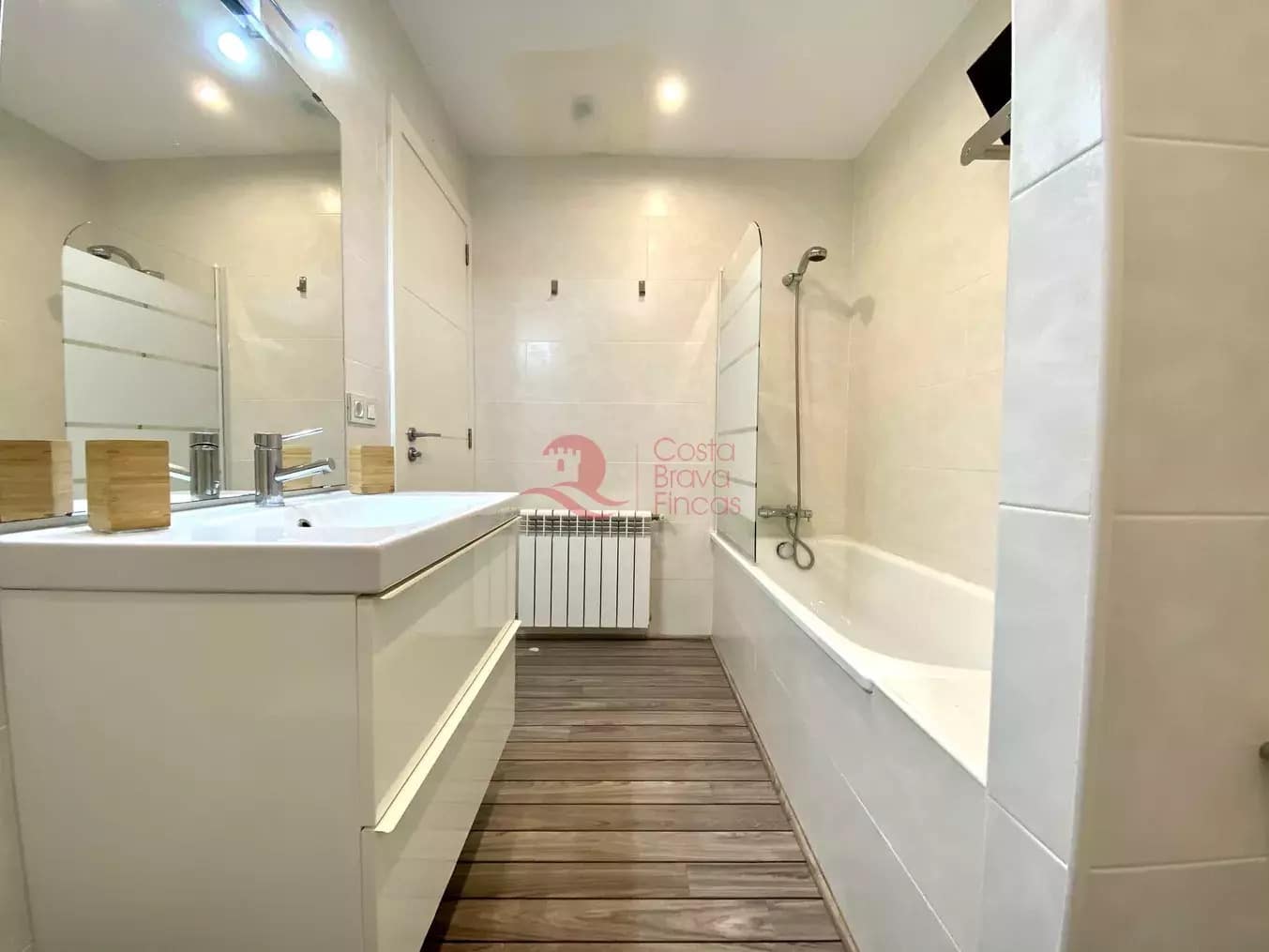 4 soverom Villa til salgs i Sant Antoni de Calonge med svømmebasseng garasje - € 750 000 (Ref: 9272327)