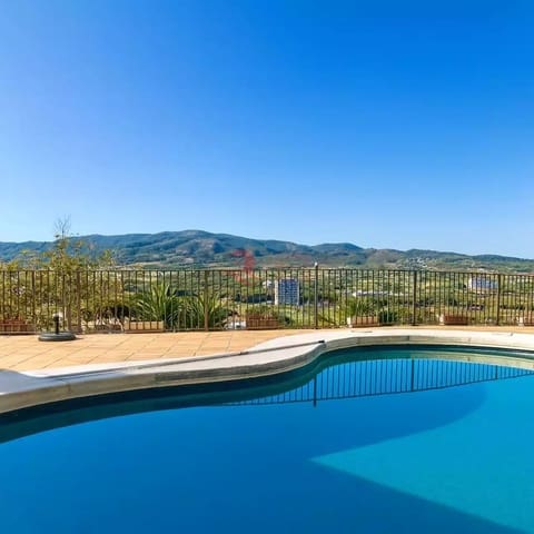 4 quarto Moradia para venda em Sant Antoni de Calonge, Calonge i Sant Antoni com piscina garagem - 750 000 € (Ref: 9272327)