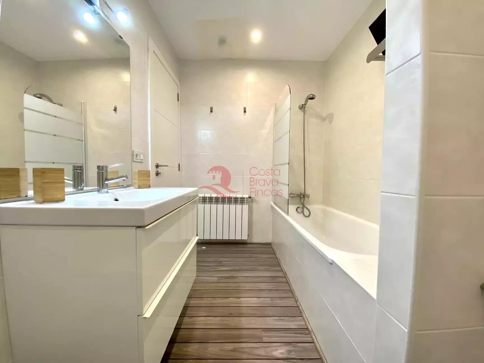 4 quarto Moradia para venda em Sant Antoni de Calonge com piscina garagem - 750 000 € (Ref: 9272327)