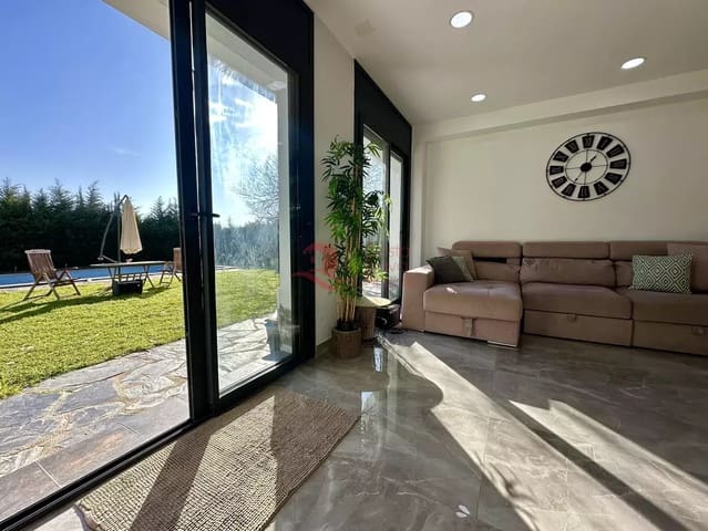 7 chambre Villa/Maison à vendre à Calonge i Sant Antoni avec piscine - 569 000 € (Ref: 9375264)