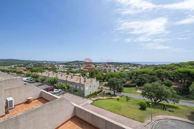 3 soverom Hus til salgs i Sant Feliu de Guíxols med svømmebasseng garasje - € 695 000 (Ref: 9387822)
