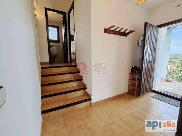 3 bedroom Villa for sale in Sant Antoni de Calonge, Calonge i Sant Antoni with garage - € 500,000 (Ref: 9406674)