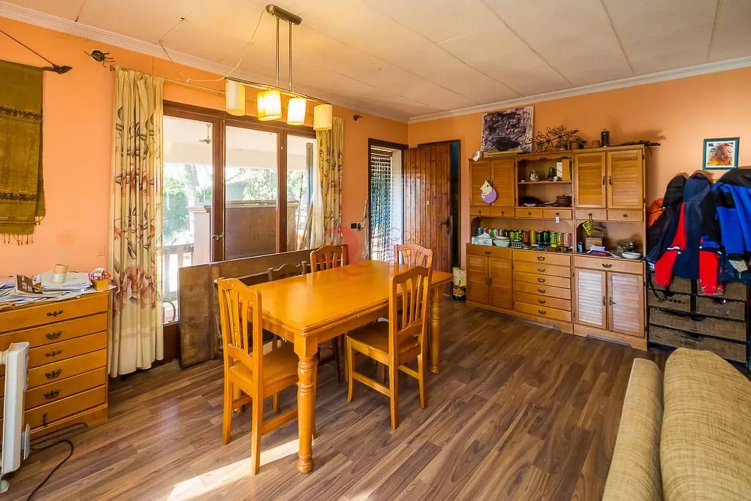 3 soveværelse Villa til salg i Santa Cristina d'Aro med swimmingpool garage - € 275.000 (Ref: 9419500)